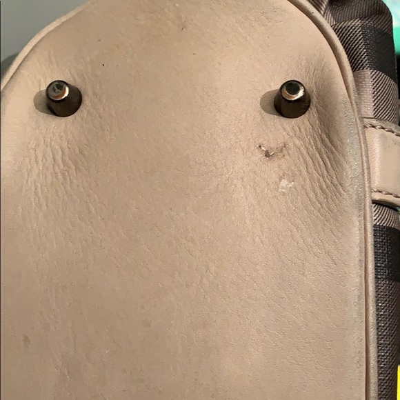 Burberry purse - Picture 9 of 12